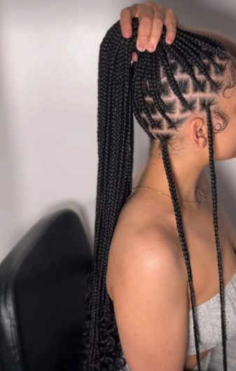 Small medium regular knotless braids